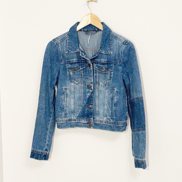 FREE PEOPLE “Rumors” Denim Jacket Button Front Size XS EUC - Picture 3 of 8